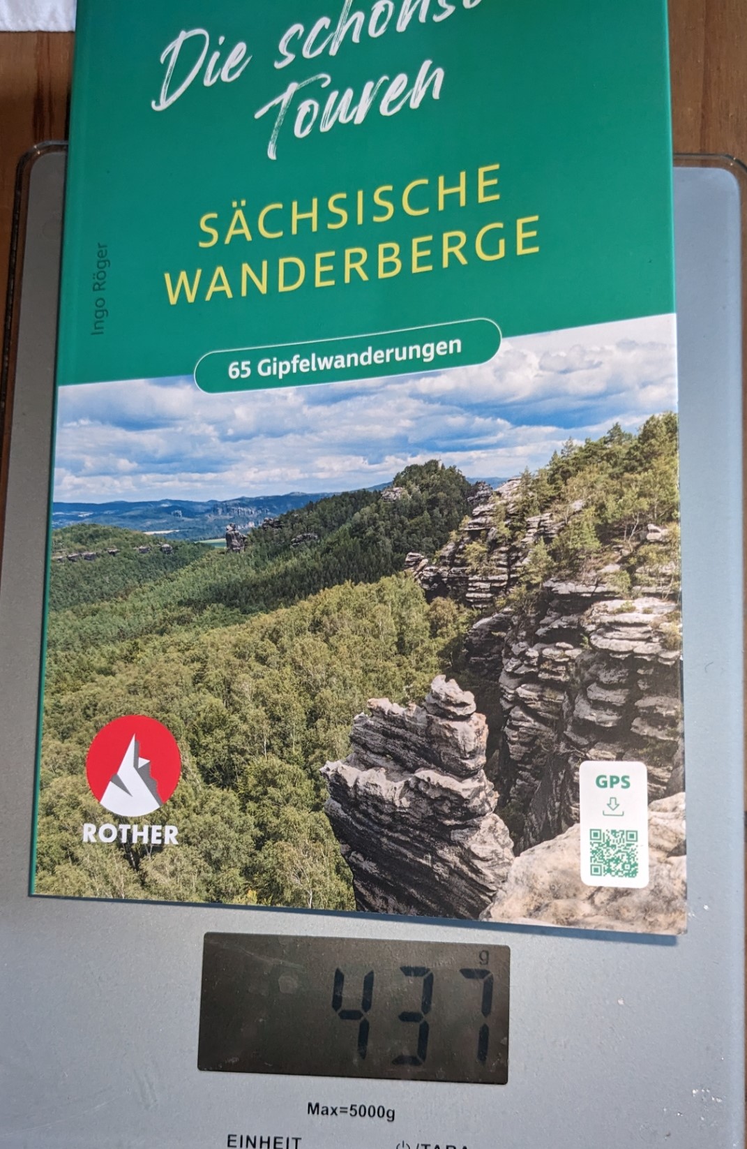 Buch gewogen 437 gramm
