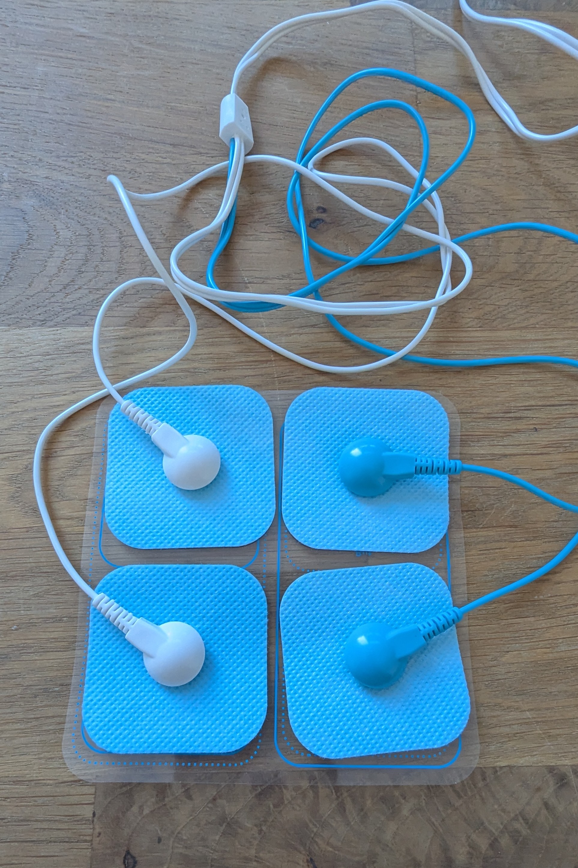 Pads inkl. Kabel