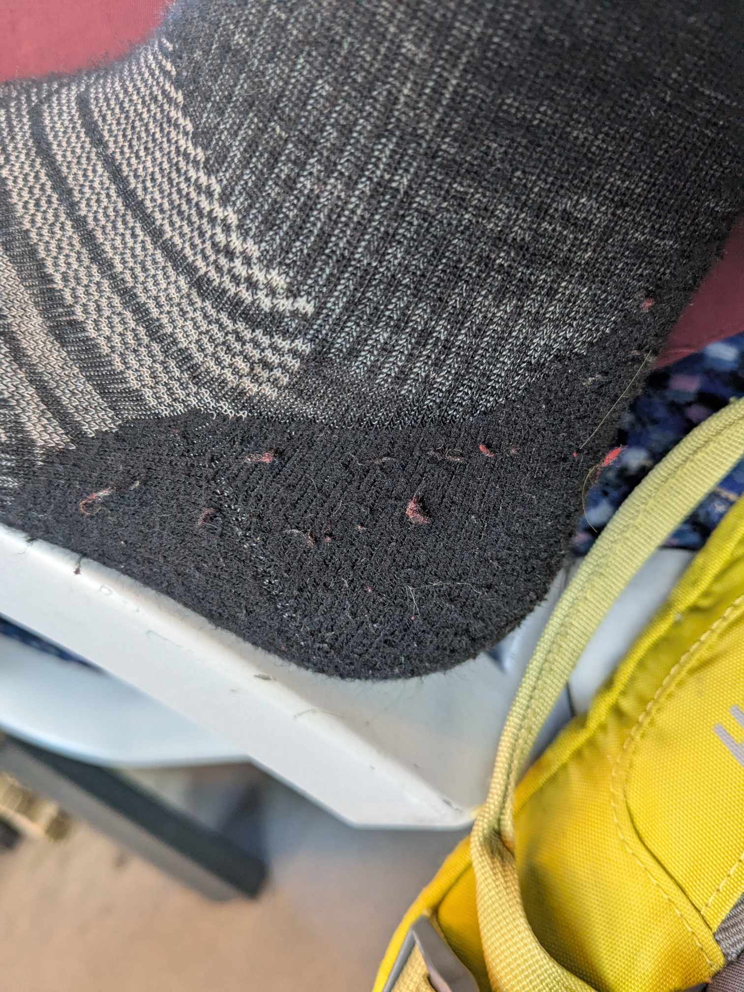 Man sieht Abnutzung außen 