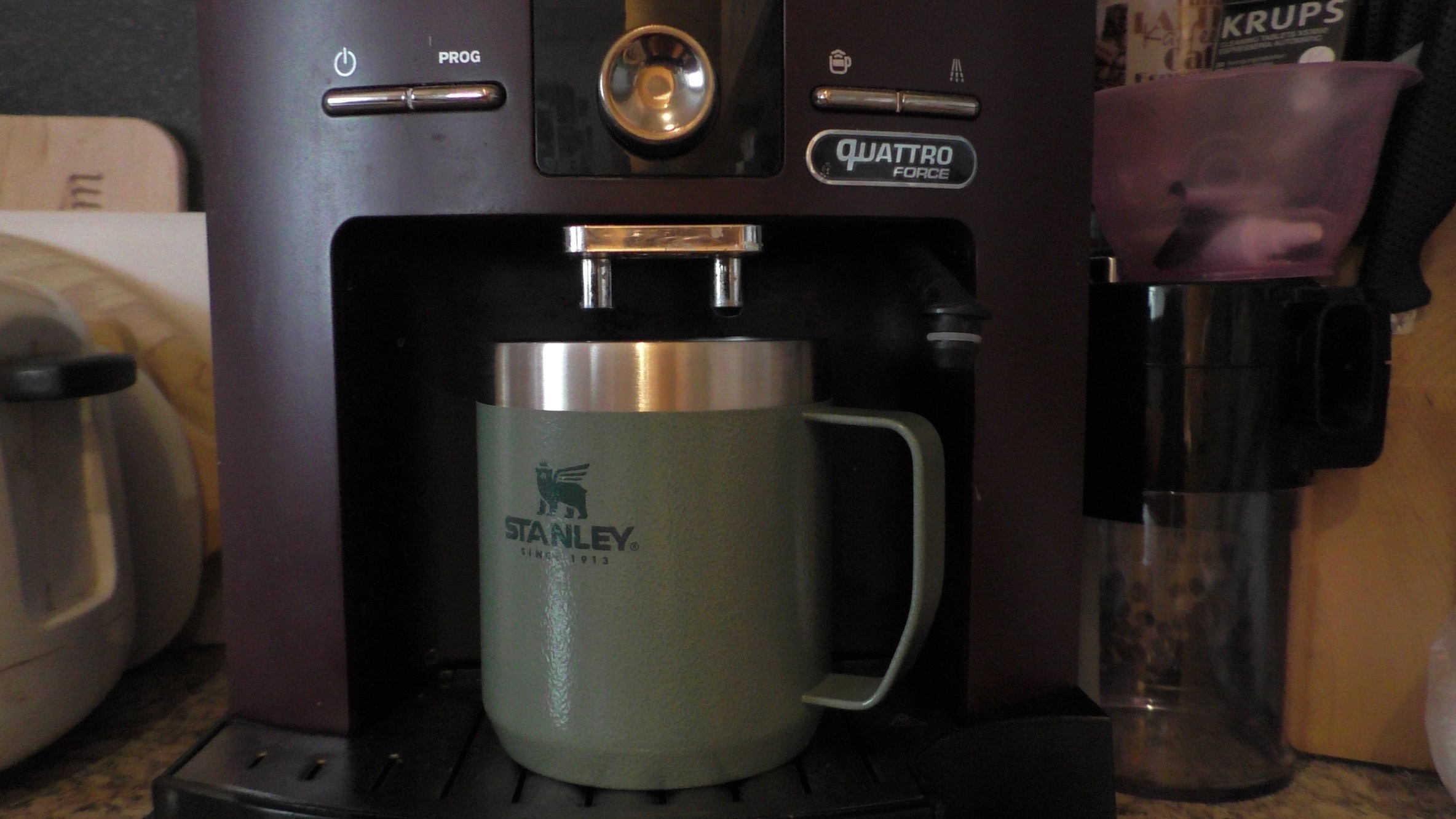 Tasse untern Vollautomat