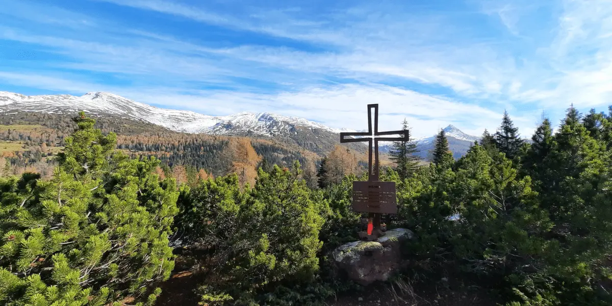 OUTSIDEstories Unterwegs-Tipp: Wandetouren in den Sextner Dolomiten - Seikofel am Almwanderweg