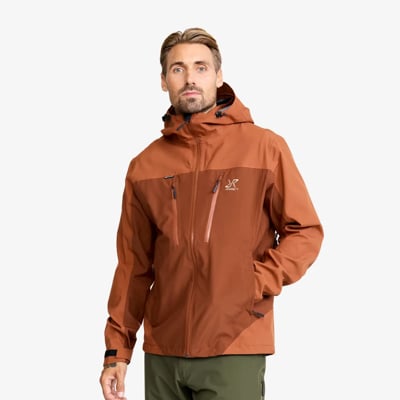 Der kompetente OUTSIDEstories-Test: REVOLUTION RACE Silence Proshell 3L Jacket  – unschlagbare Hardshell fü...