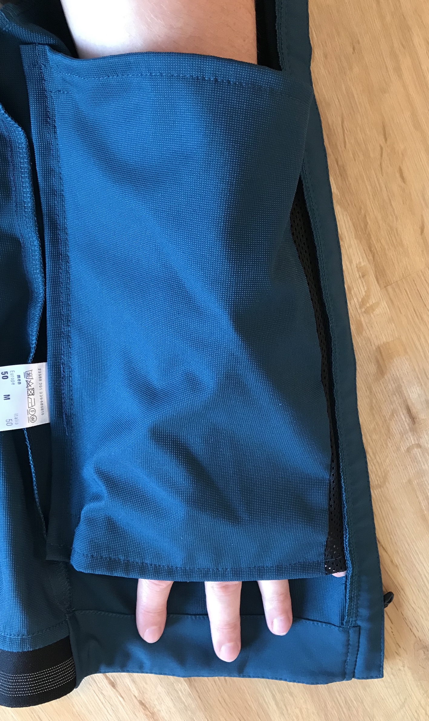 Loeffler Hooded Hybrid Jacket WS Light - Tasche innen
