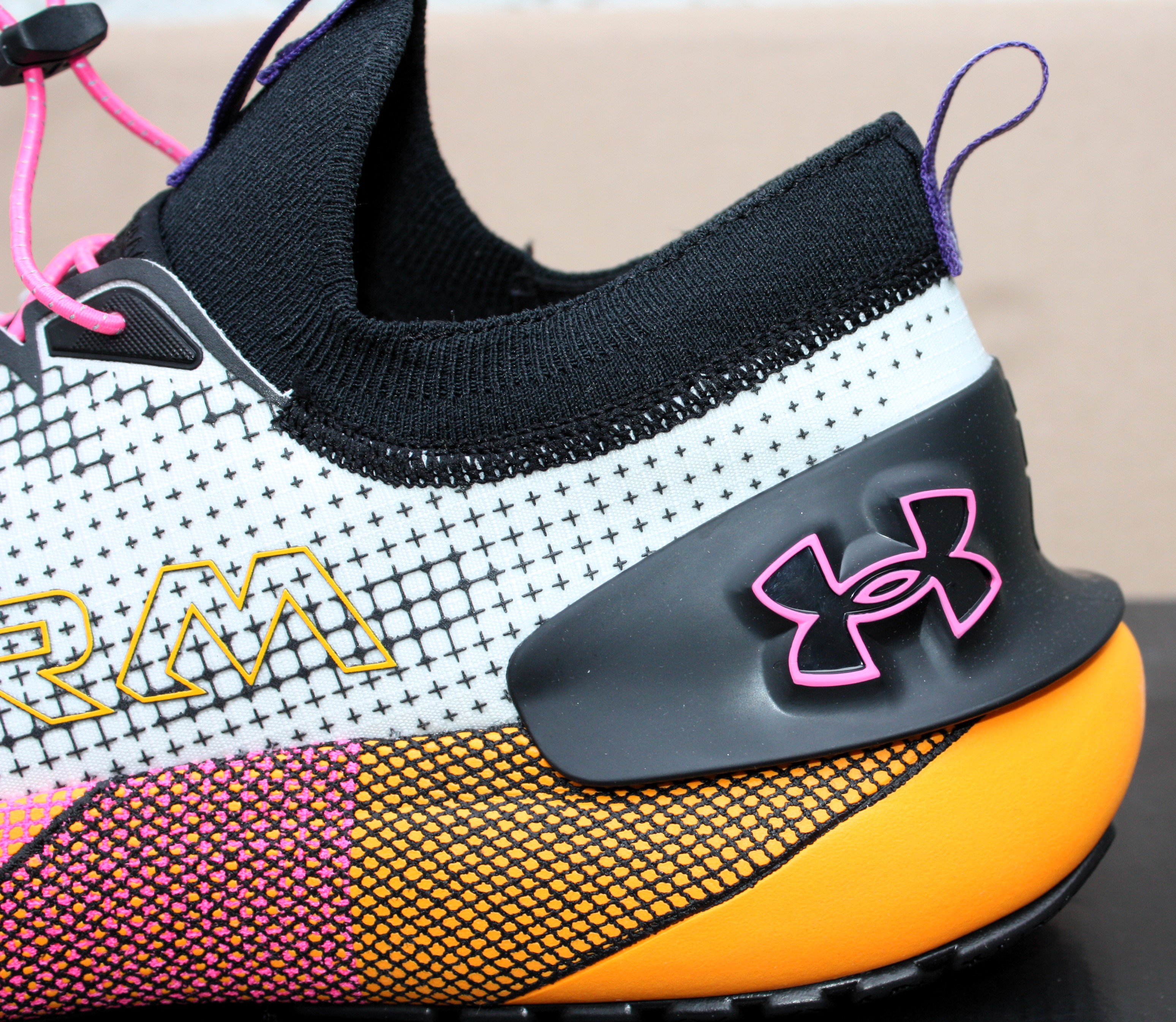 Under Armour Phantom 3 SE Storm 16