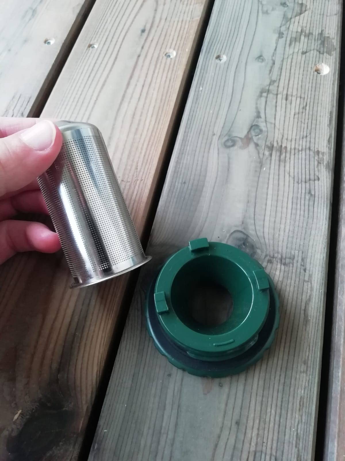 Filter mit Gewinde (gelöst)