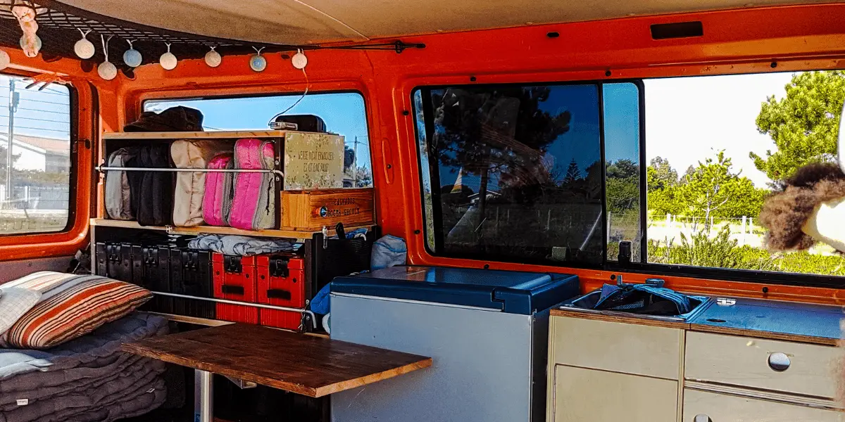 OUTSIDEstories Unterwegs-Tipp: Portugal offroad, VW T4 Innenausbau