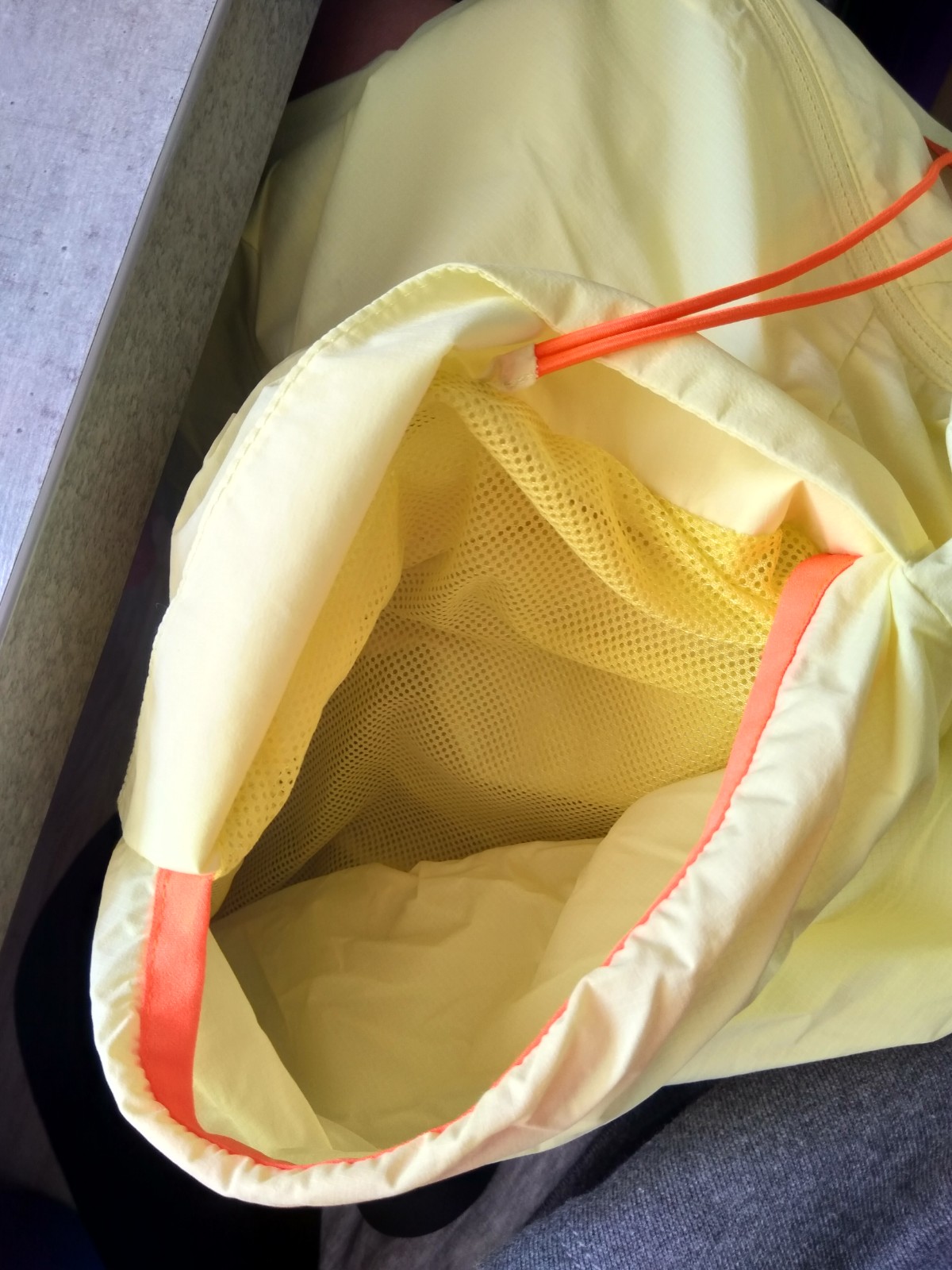 Große Taschen