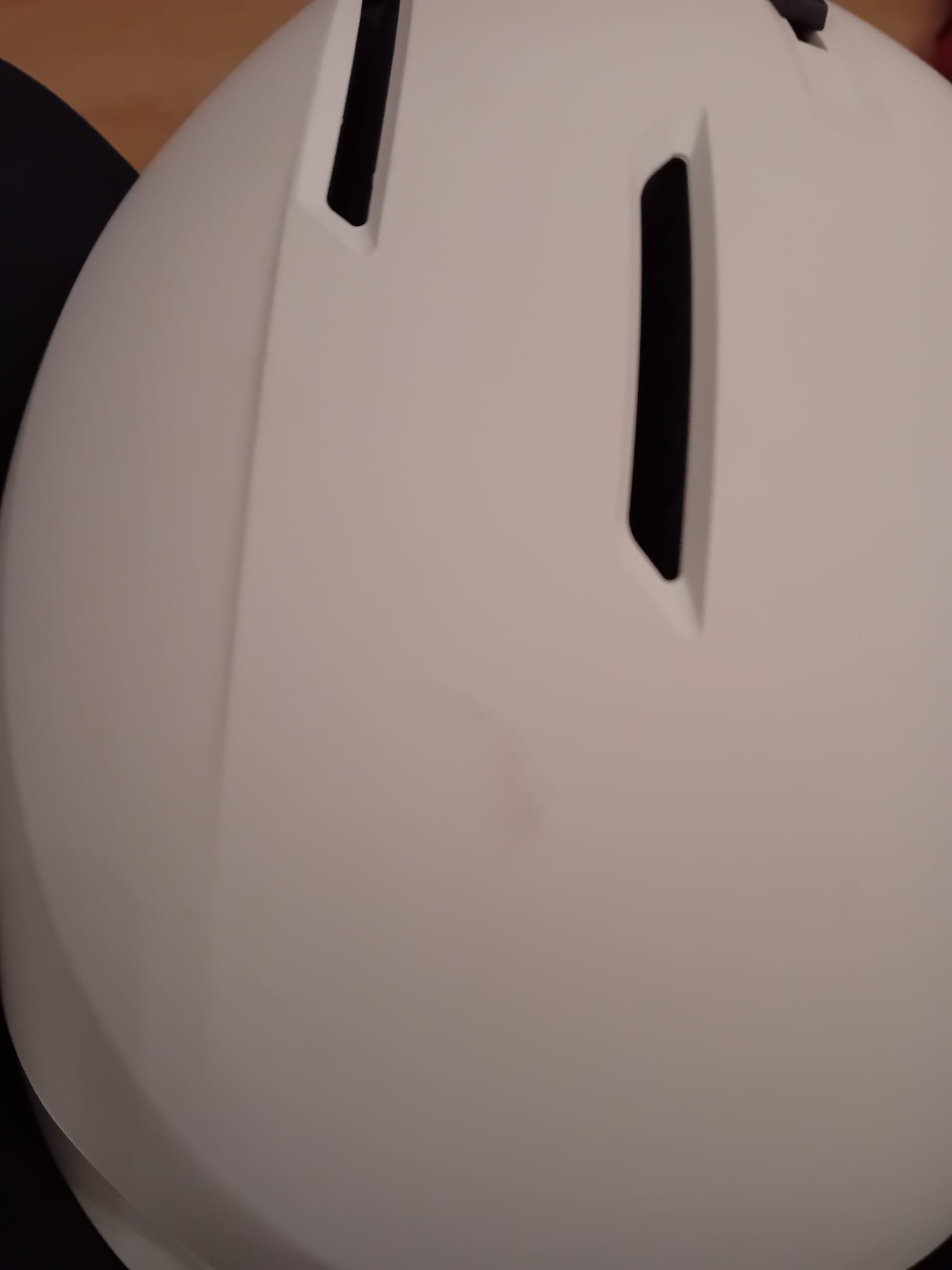 Schmutz auf den Helm