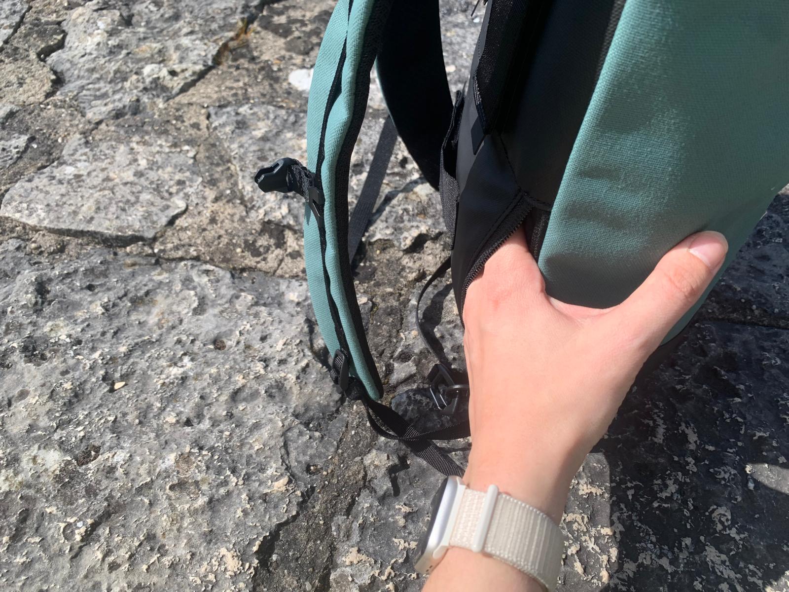 Der kompetente OUTSIDEstories-Test: MEROMERO Annecy Backpack - Fahrradrucksack