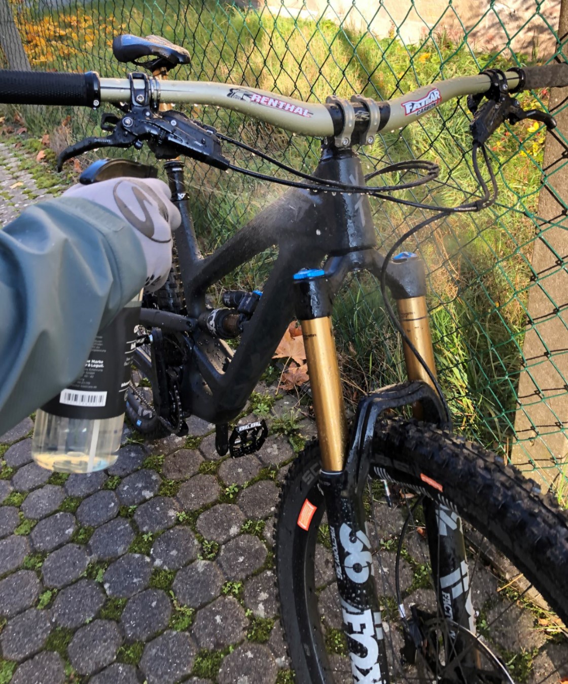 einsprühen