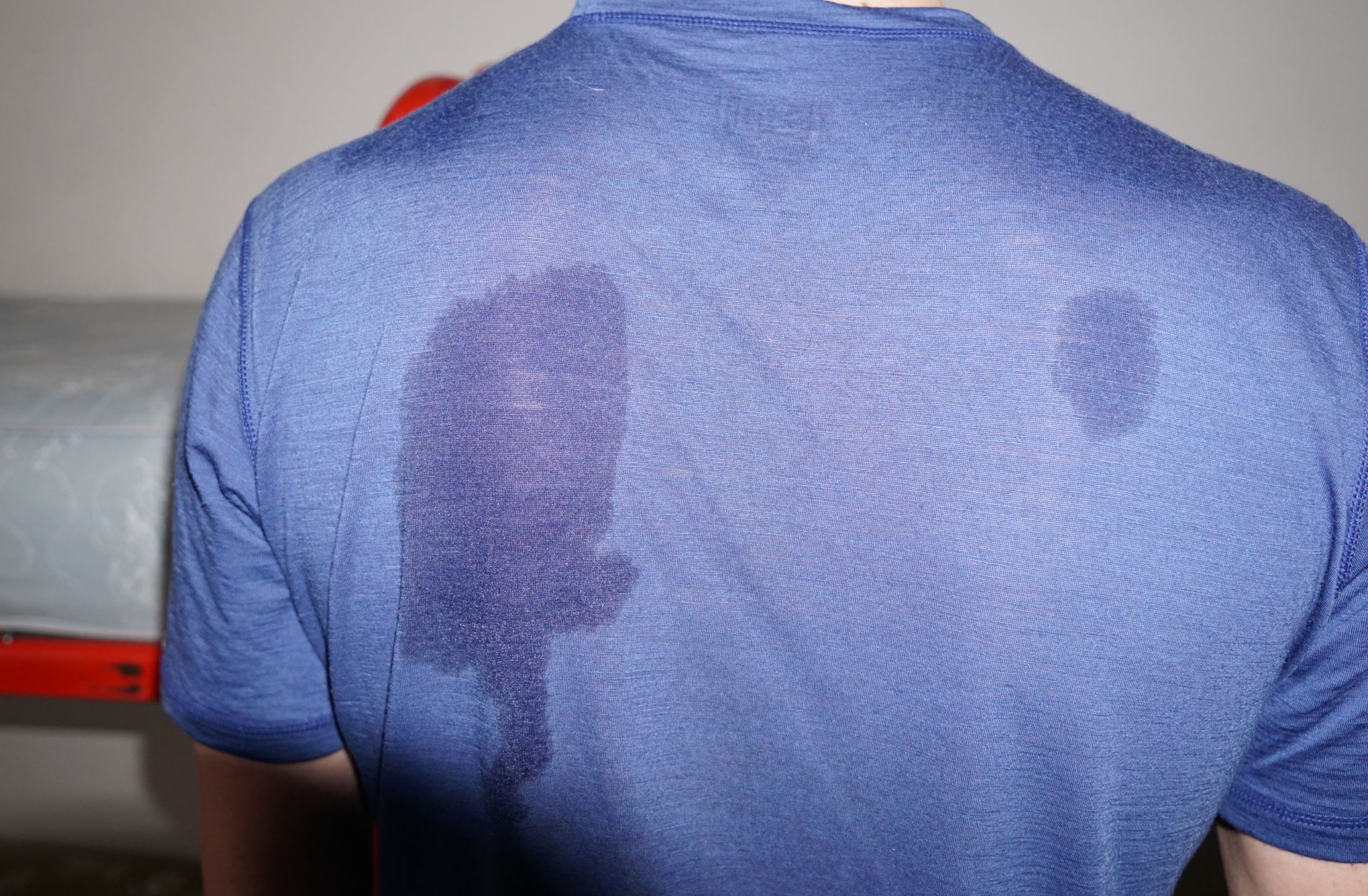 nasses shirt