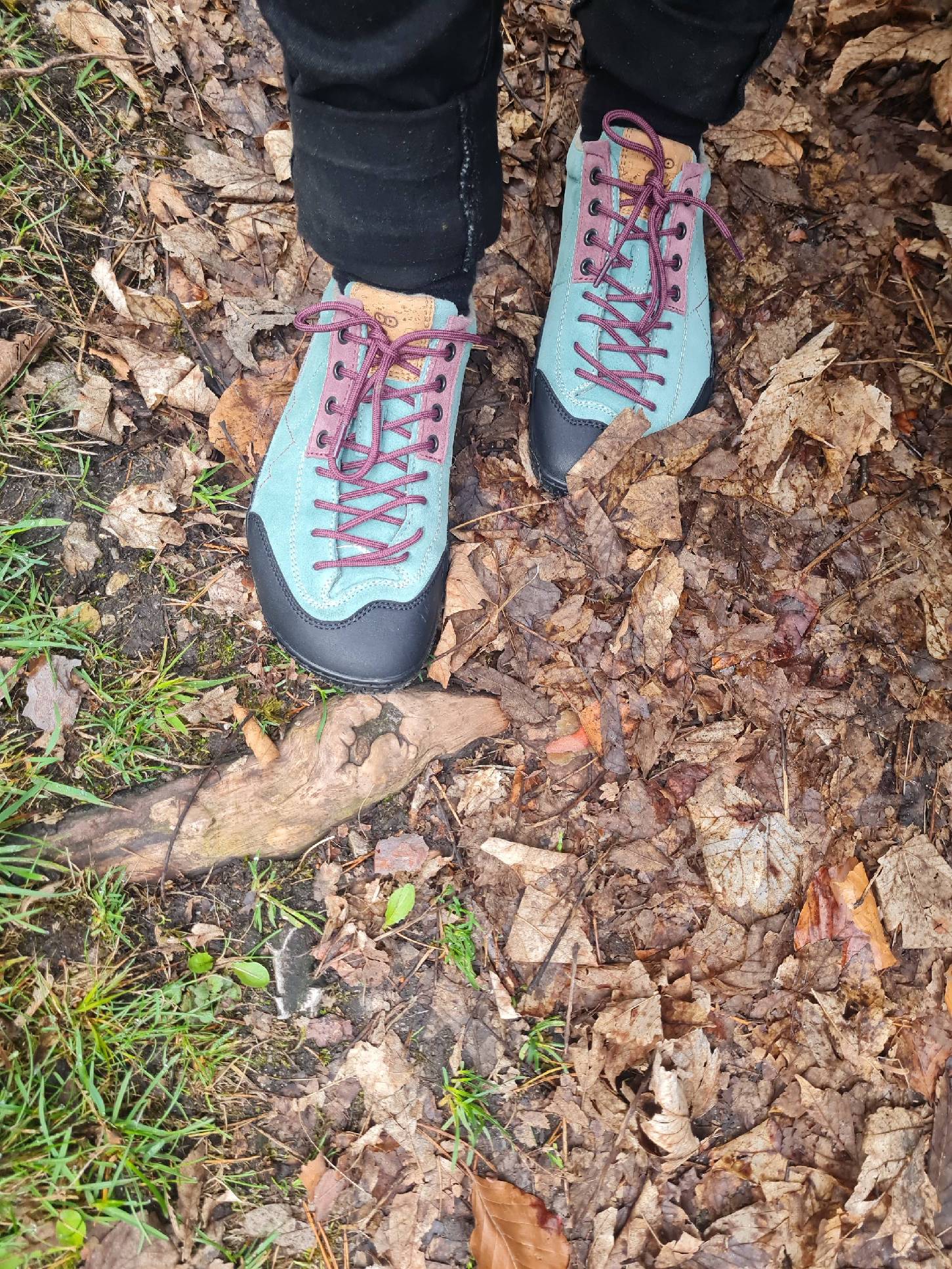 Der kompetente OUTSIDEstories-Test: DOGHAMMER Terrar Rock Wool - Barfuß-Wanderschuhe, Damen