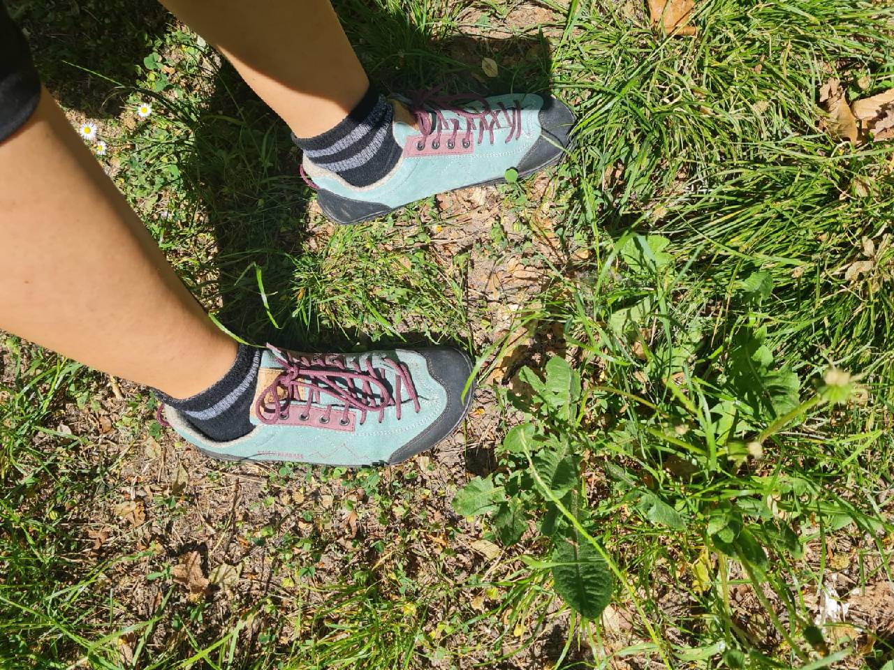 Der kompetente OUTSIDEstories-Test: DOGHAMMER Terrar Rock Wool - Barfuß-Wanderschuhe, Damen