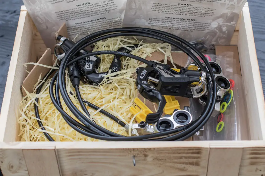 Magura Box
