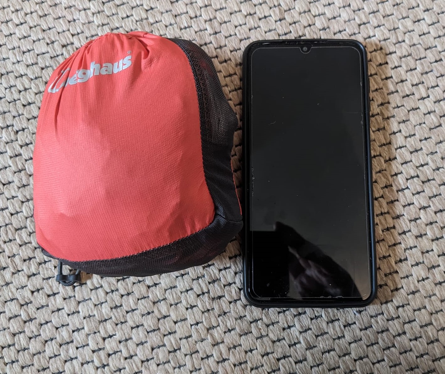 Verpackt in Packssack