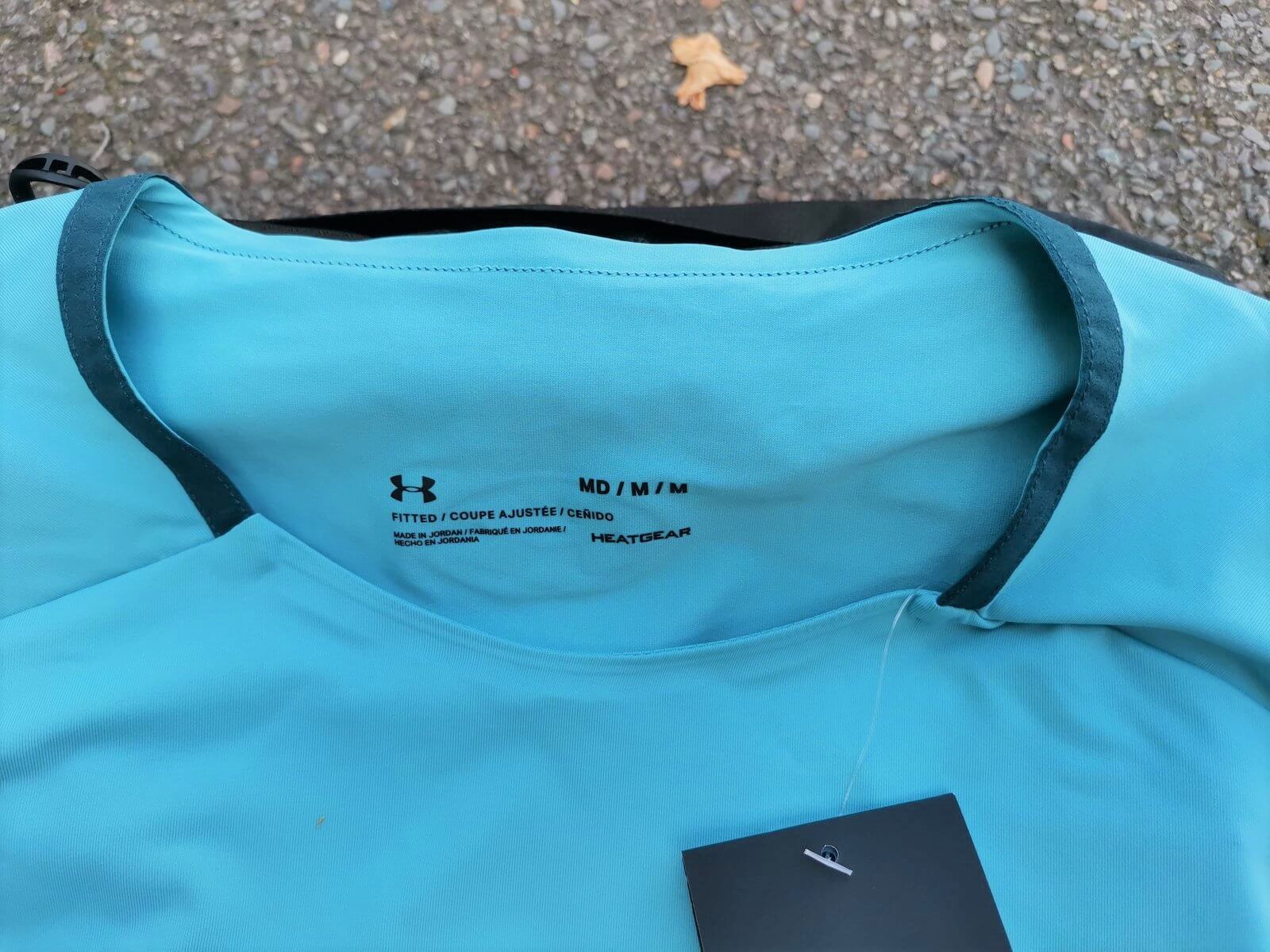 under_armour_perforiertes_oberteil4