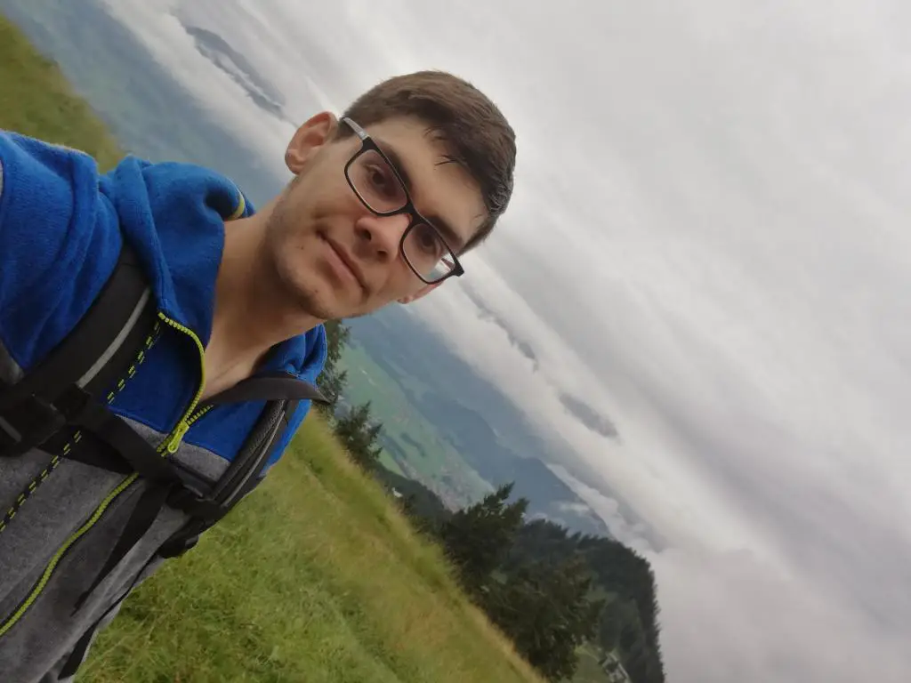 olli2496