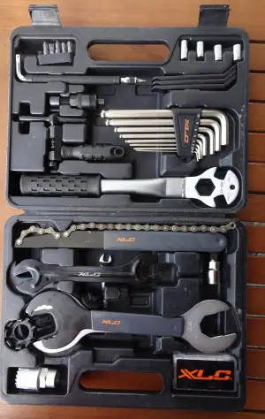 XLC Werkzeugkoffer TO-S61 - Rad Werkzeug